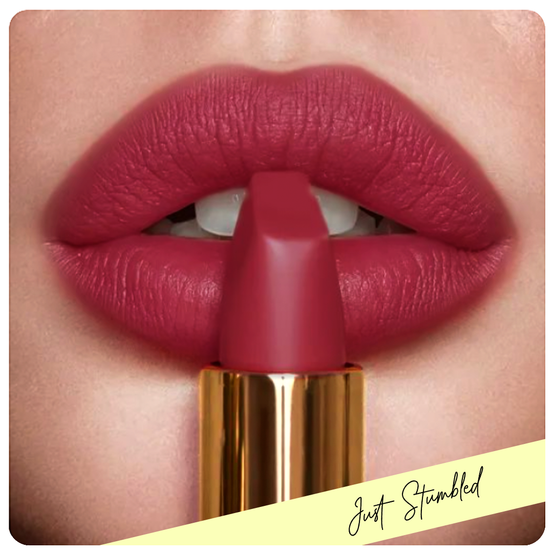 Perfect Pout- Sizzling Spice- Semi Matte Lipstick- 111